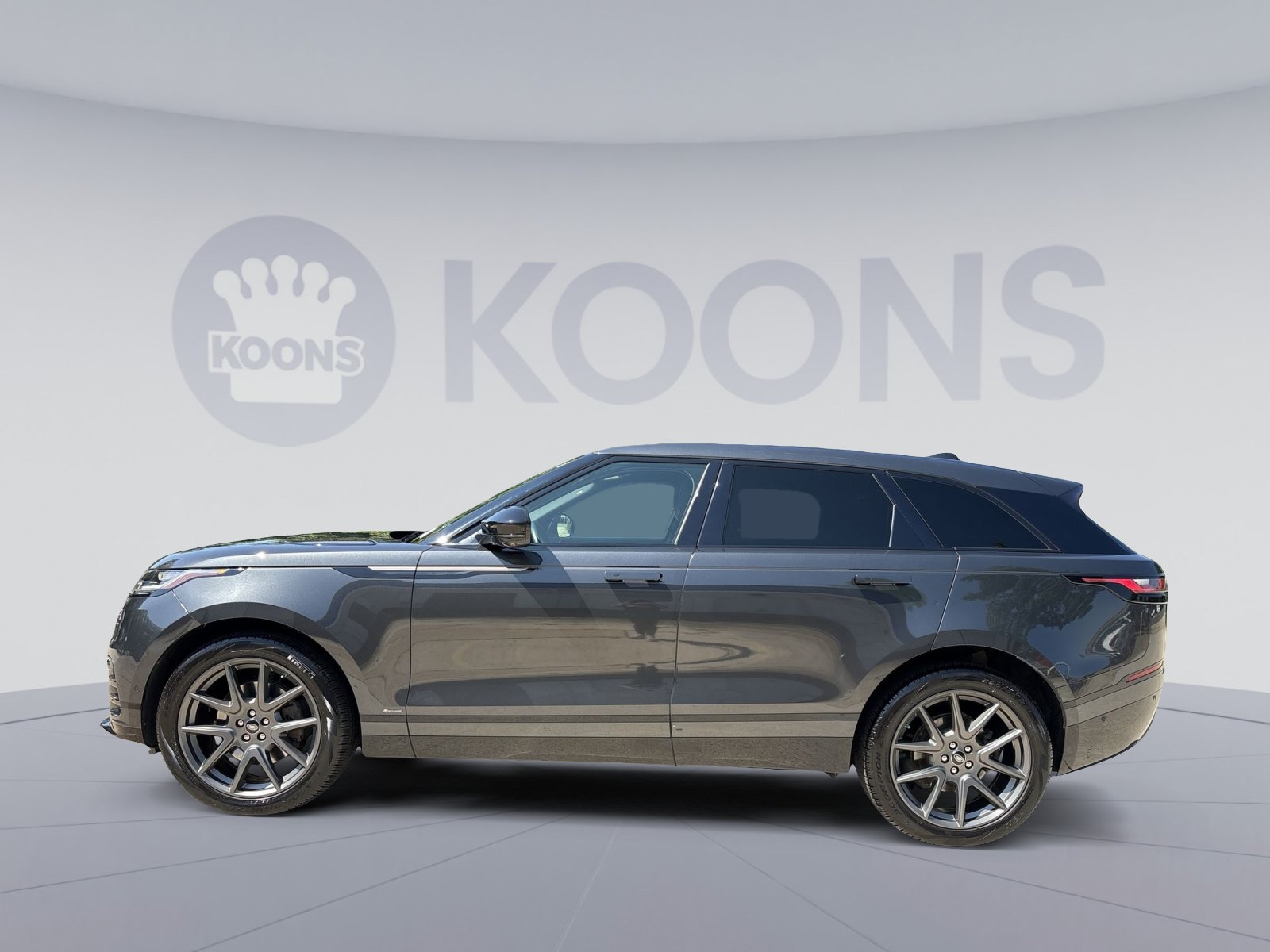 Used 2021 Land Rover Range Rover Velar R-Dynamic S AWD/4WD image 2
