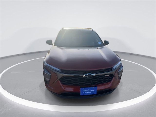 Used 2024 Chevrolet Trax RS image 3