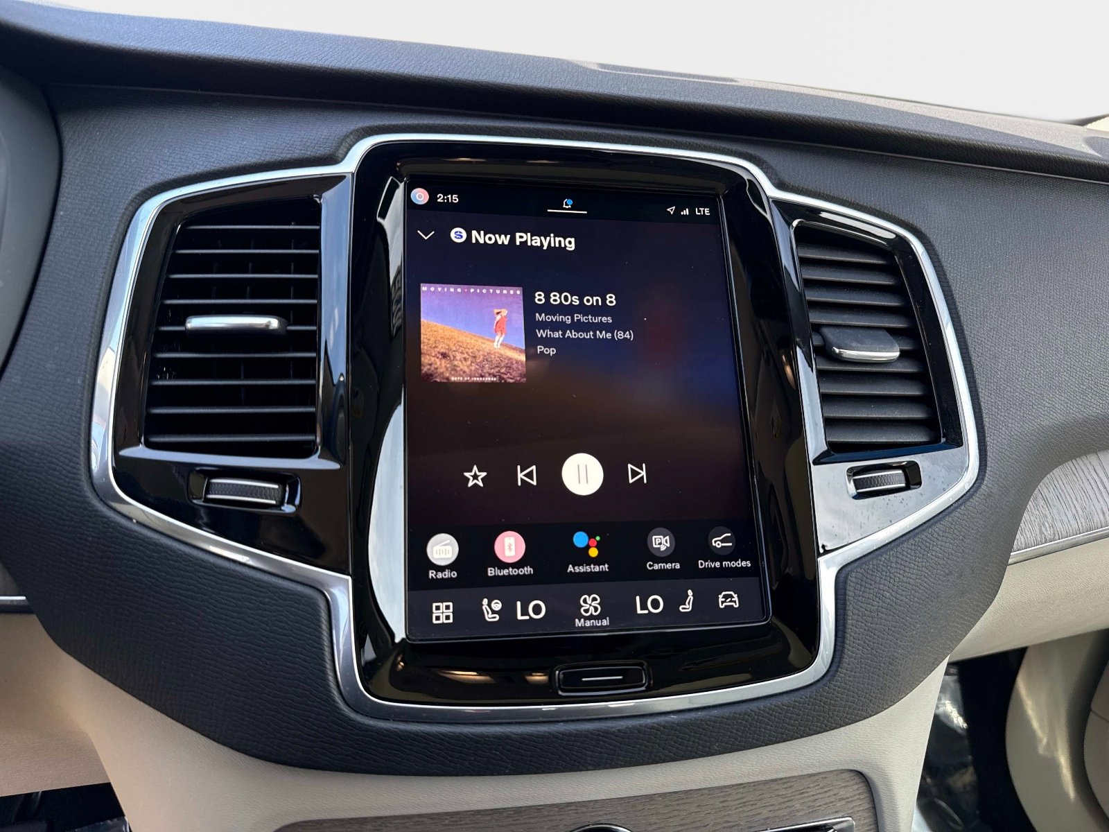 Certified 2025 Volvo XC90 T8 Plus w/ Protection Package Premier image 28