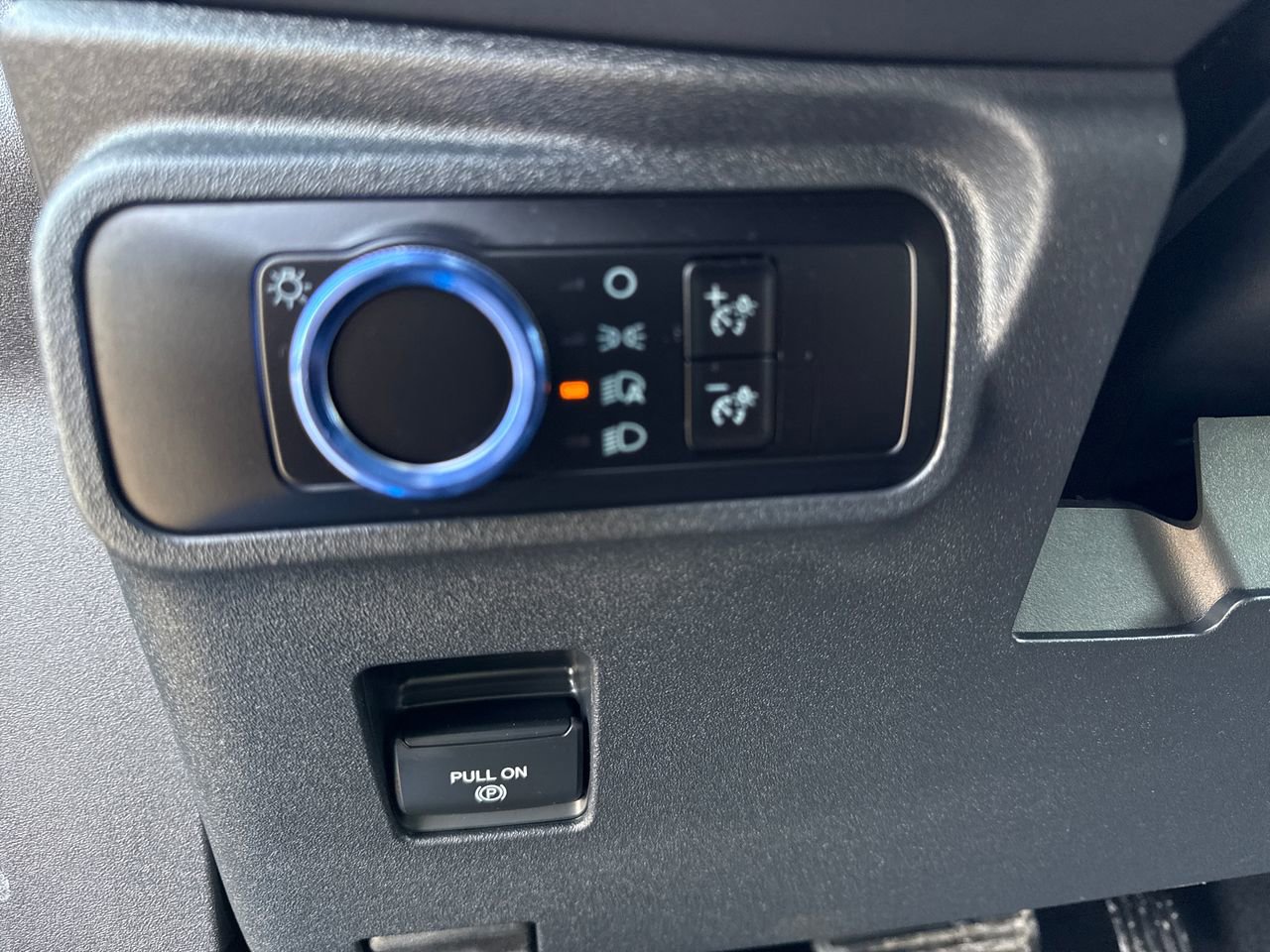 Used 2025 Ford Bronco Big Bend image 15