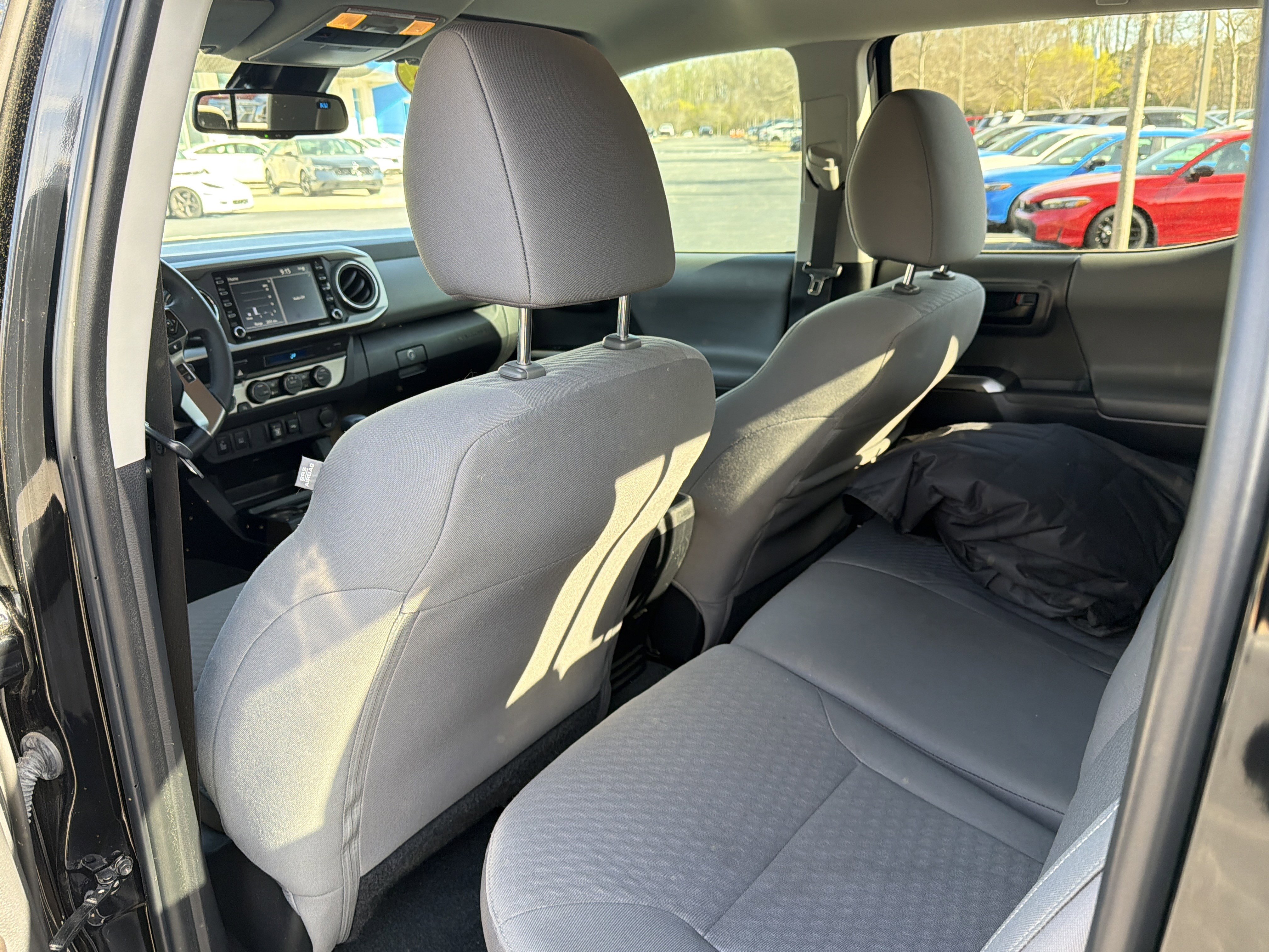 Used 2023 Toyota Tacoma SR5 w/ Technology Package image 20