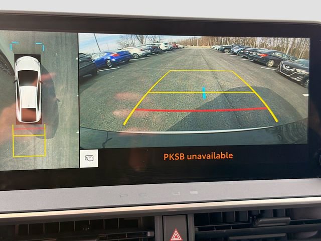 Used 2023 Toyota Prius Limited w/ Limited Premium Package image 15