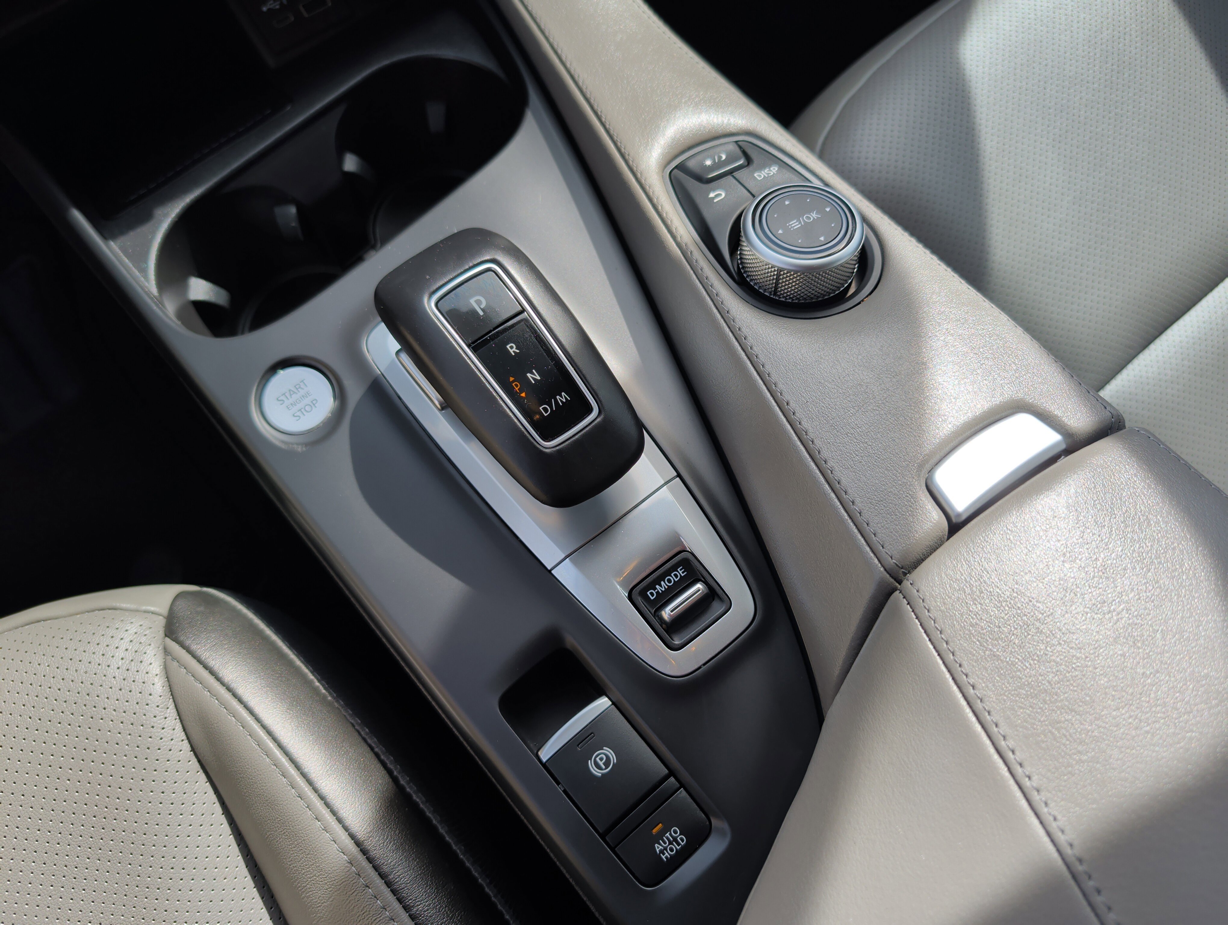 Certified 2025 INFINITI QX50 Luxe w/ Cargo Package image 26