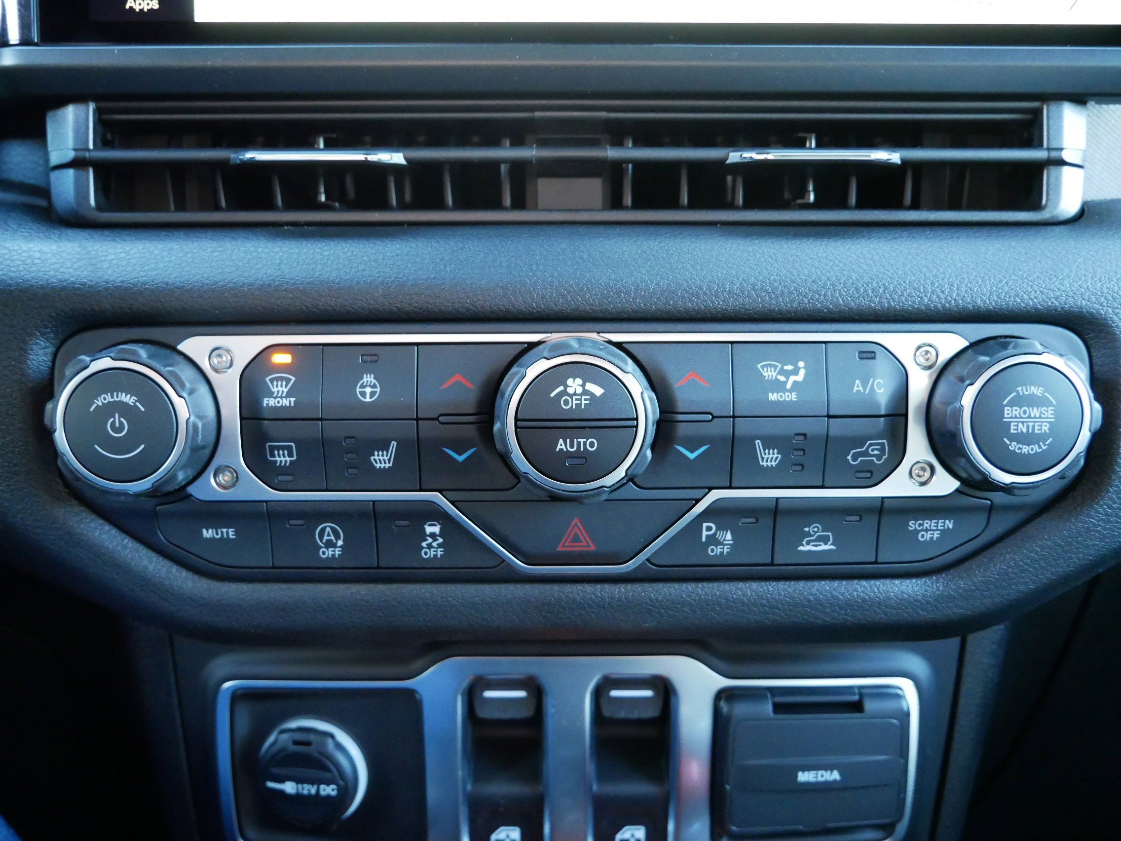 New 2026 Jeep Wrangler Sport S image 18