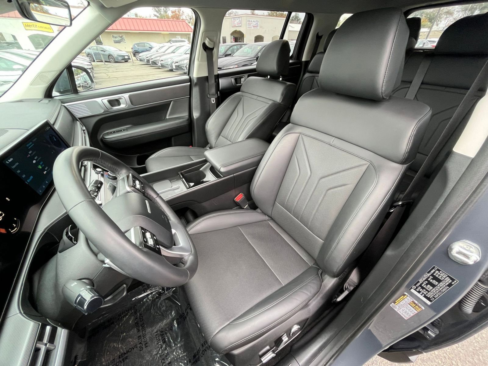 Used 2025 Hyundai Santa Fe SEL image 38