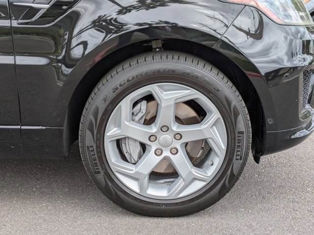 Used 2018 Land Rover Range Rover Sport HSE image 24