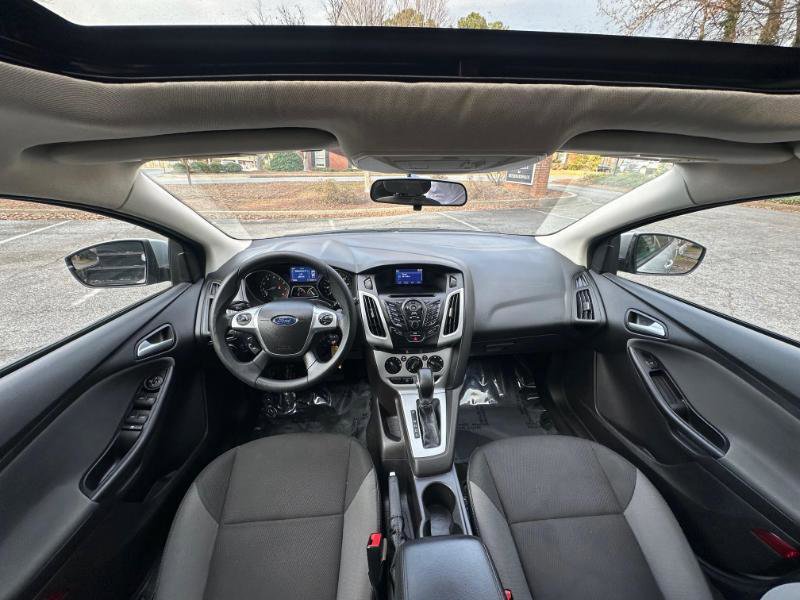 Used 2014 Ford Focus SE image 31