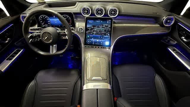 Used 2023 Mercedes-Benz GLC 300 4MATIC image 5
