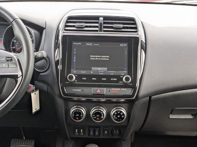Used 2025 Mitsubishi Outlander Sport LE AWD/4WD image 17