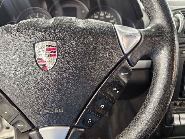 Used 2008 Porsche Cayenne AWD/4WD image 11