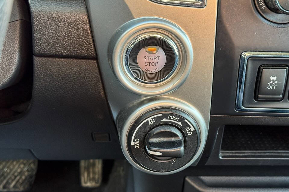 Used 2021 Nissan Titan SV w/ Accessory Utility Package image 29