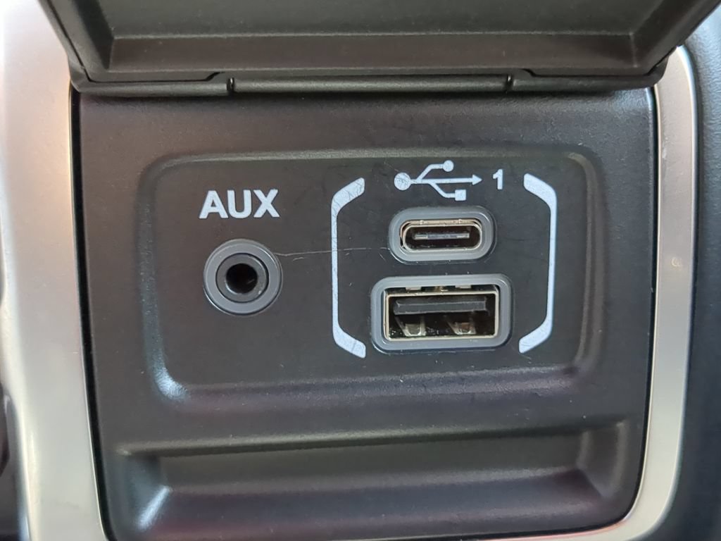 Used 2019 Jeep Wrangler Unlimited Rubicon AWD/4WD image 24
