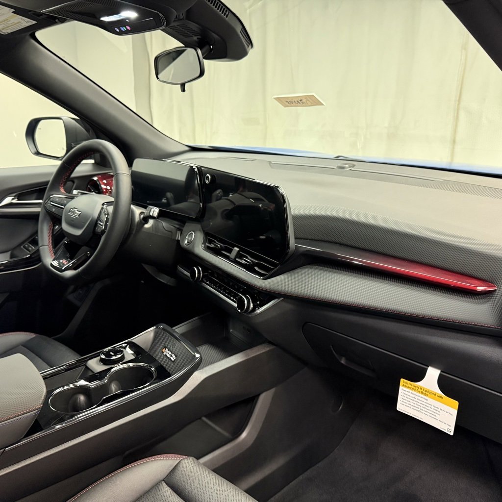 New 2026 Chevrolet Equinox RS w/ LPO, Floor Liner Package image 15