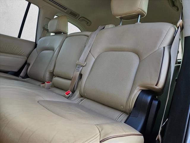 Used 2018 Nissan Armada SL w/ Premium Package image 18