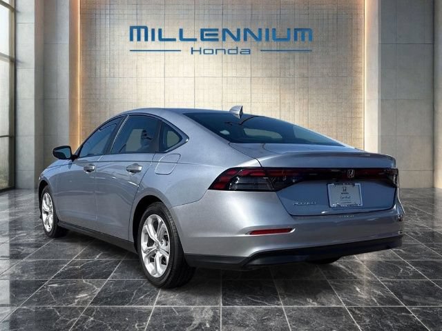 Certified 2025 Honda Accord LX image 3