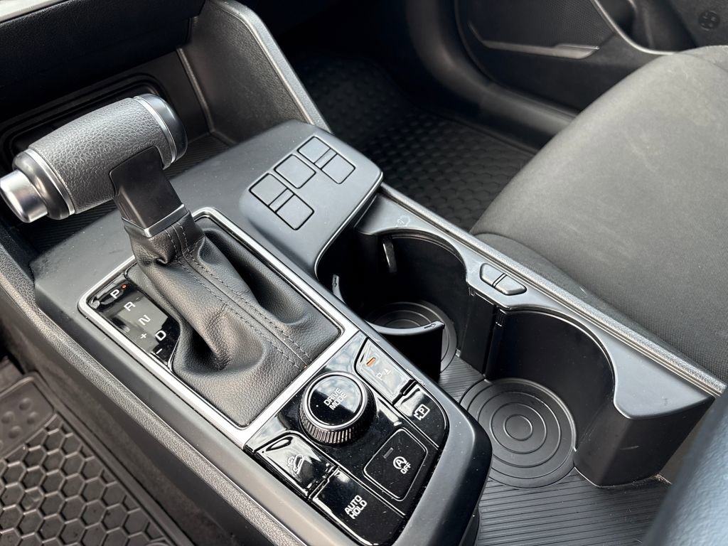 Used 2023 Kia Sportage LX image 28