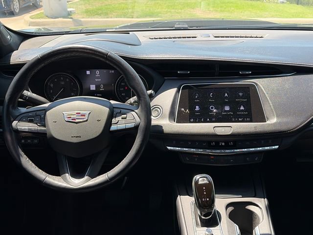 Used 2021 Cadillac XT4 Premium Luxury FWD image 14