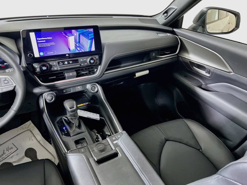 New 2026 Toyota Grand Highlander AWD Hybrid image 18