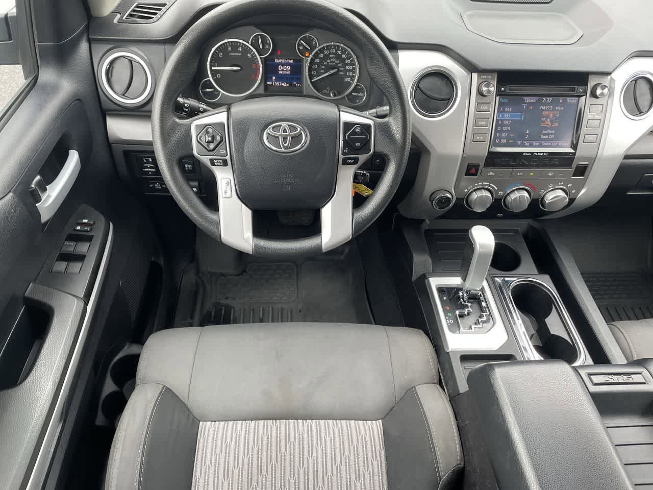 Used 2015 Toyota Tundra SR5 w/ SR5 Upgrade Package image 11
