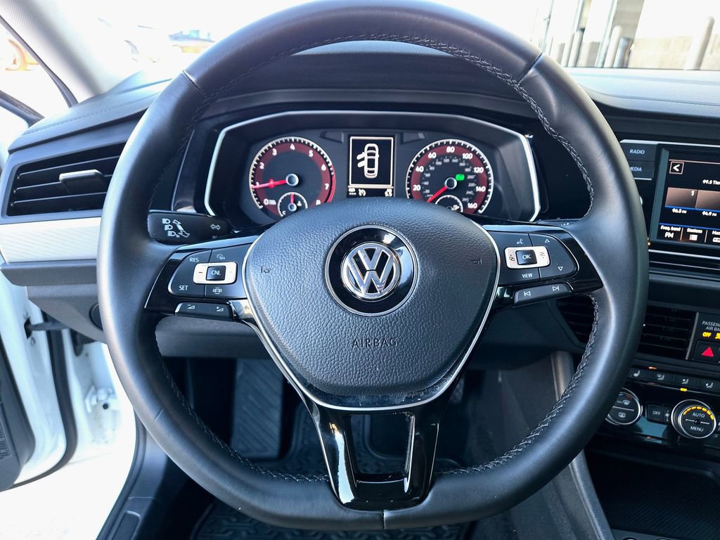 Used 2019 Volkswagen Jetta SE image 10