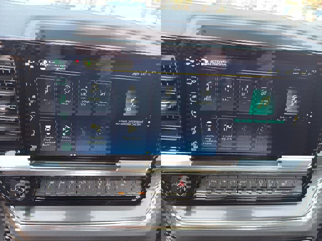 New 2026 Chevrolet Silverado 1500 High Country w/ Technology Package image 25