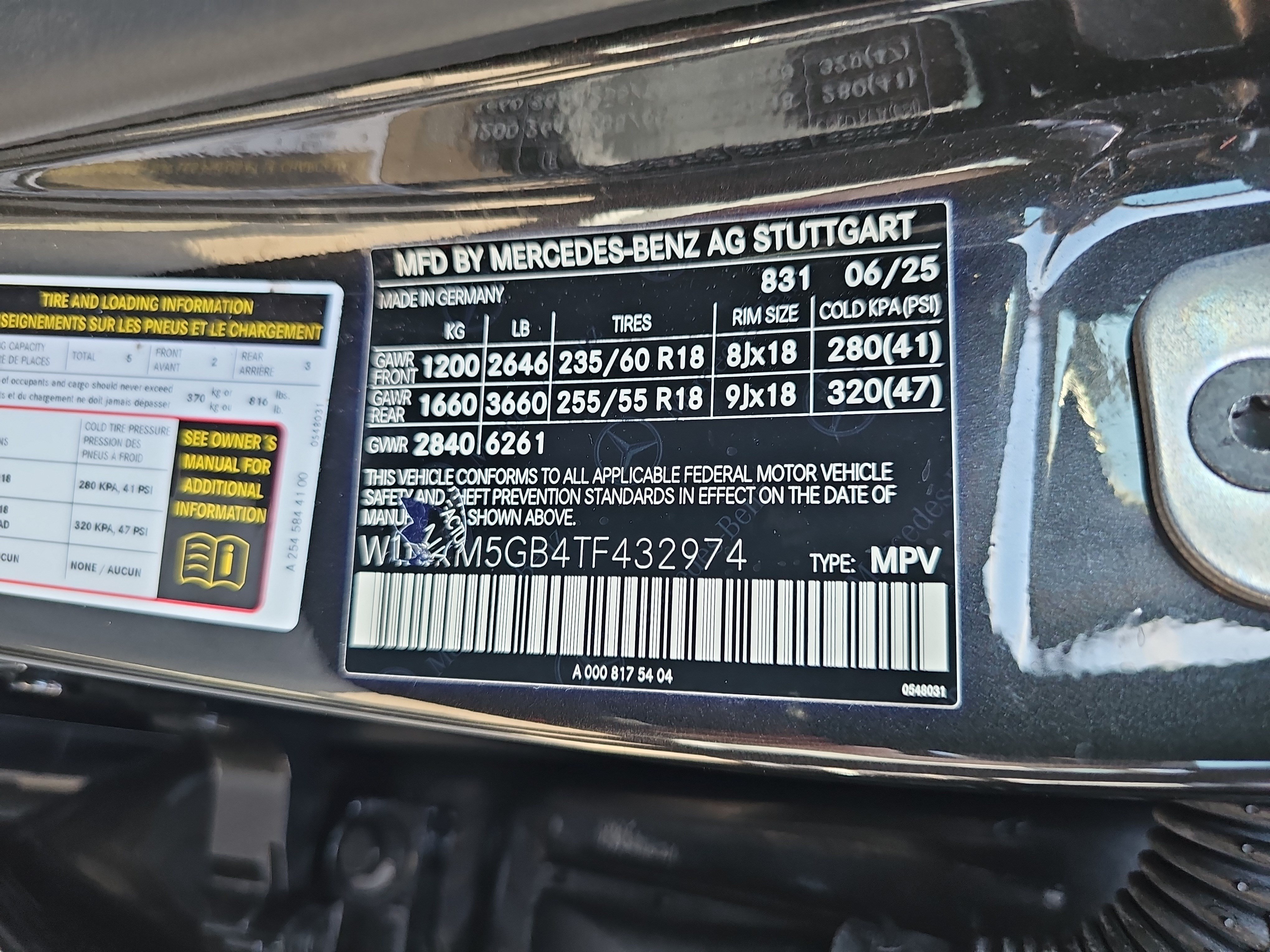 Certified 2026 Mercedes-Benz GLC 350e 4MATIC image 39