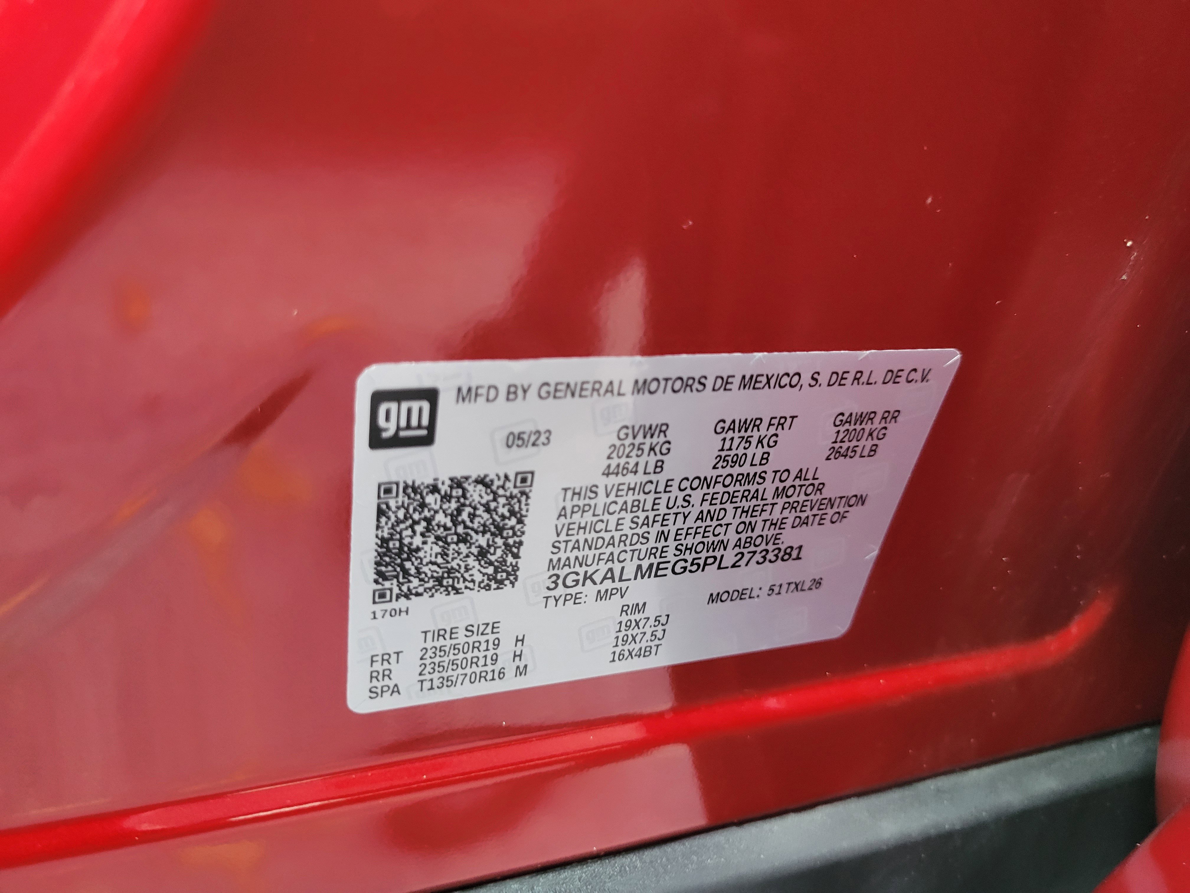 Used 2023 GMC Terrain SLE w/ Driver Convenience Package image 32