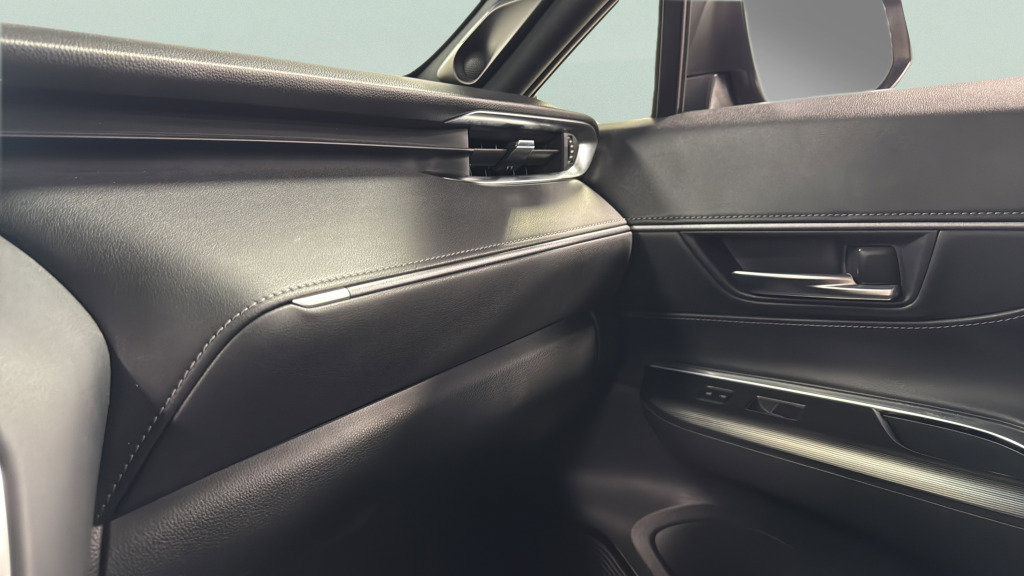 Used 2022 Toyota Venza Limited w/ Advanced Technology Package image 36