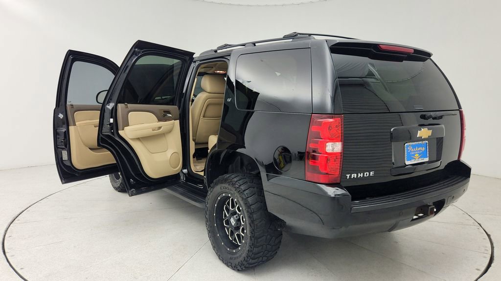 Used 2013 Chevrolet Tahoe LT RWD image 12