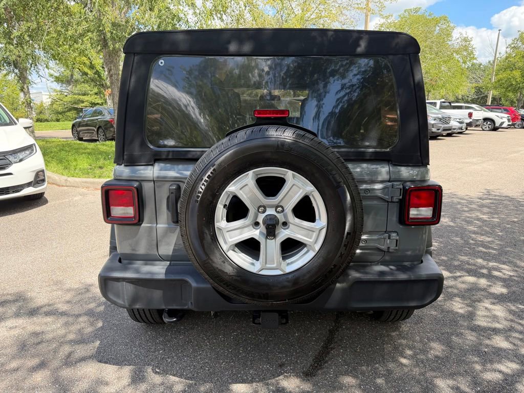 Used 2021 Jeep Wrangler Unlimited Sport AWD/4WD image 5