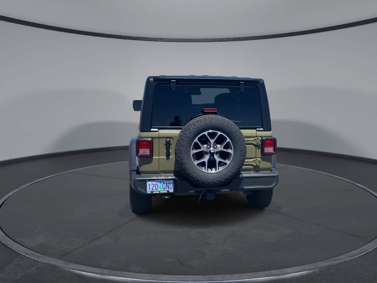 Used 2025 Jeep Wrangler Sport AWD/4WD image 8
