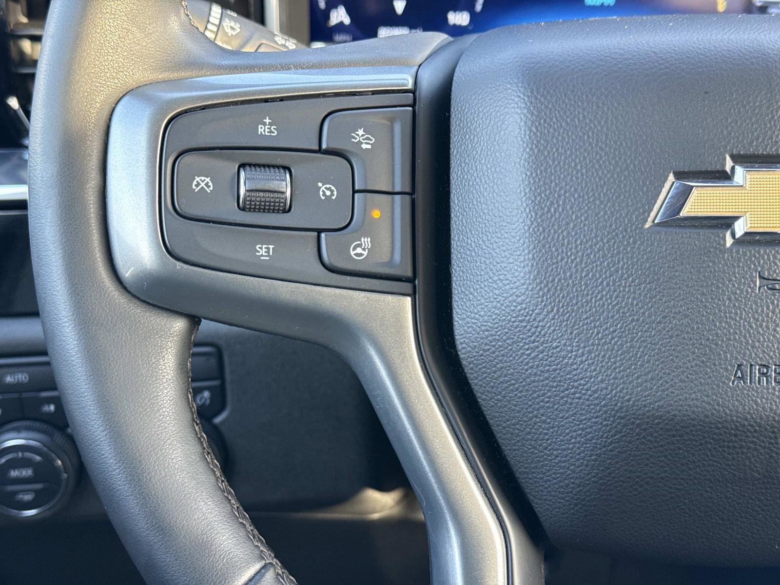 Used 2023 Chevrolet Silverado 1500 LT image 7