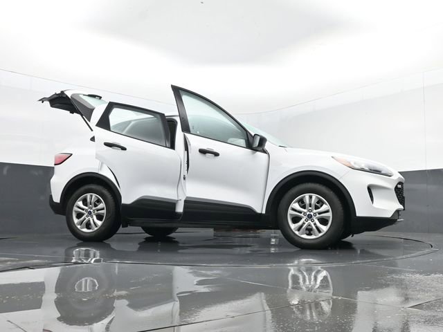 Used 2022 Ford Escape S image 30
