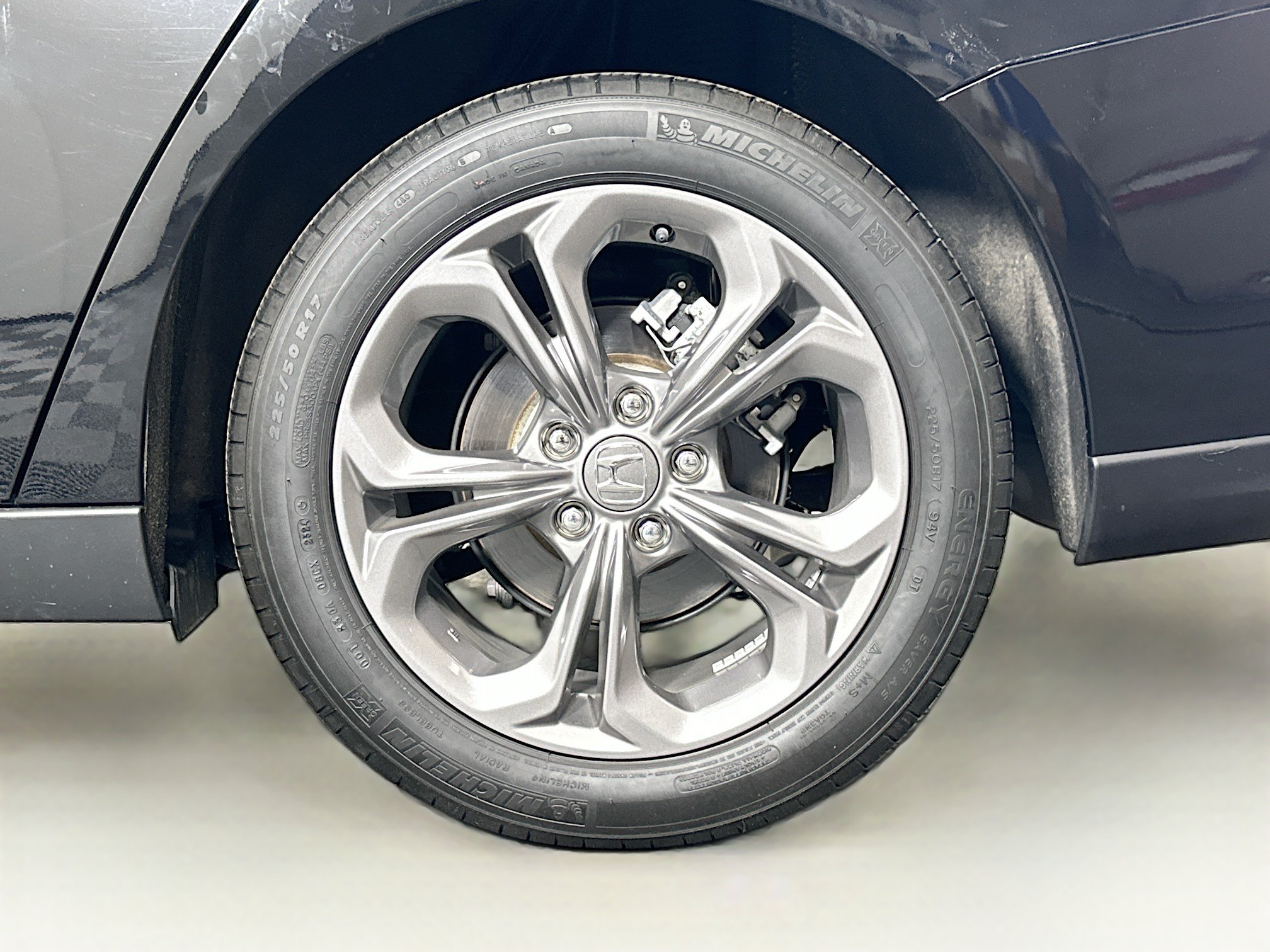 Used 2024 Honda Accord EX image 11