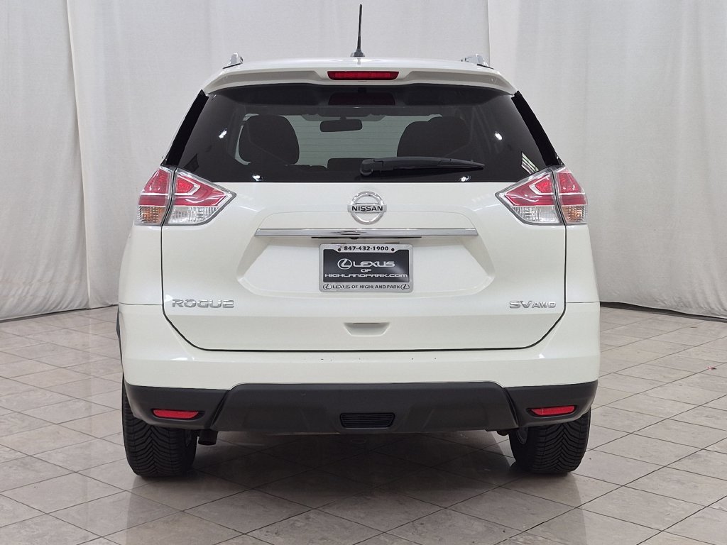 Used 2016 Nissan Rogue SV AWD/4WD image 8
