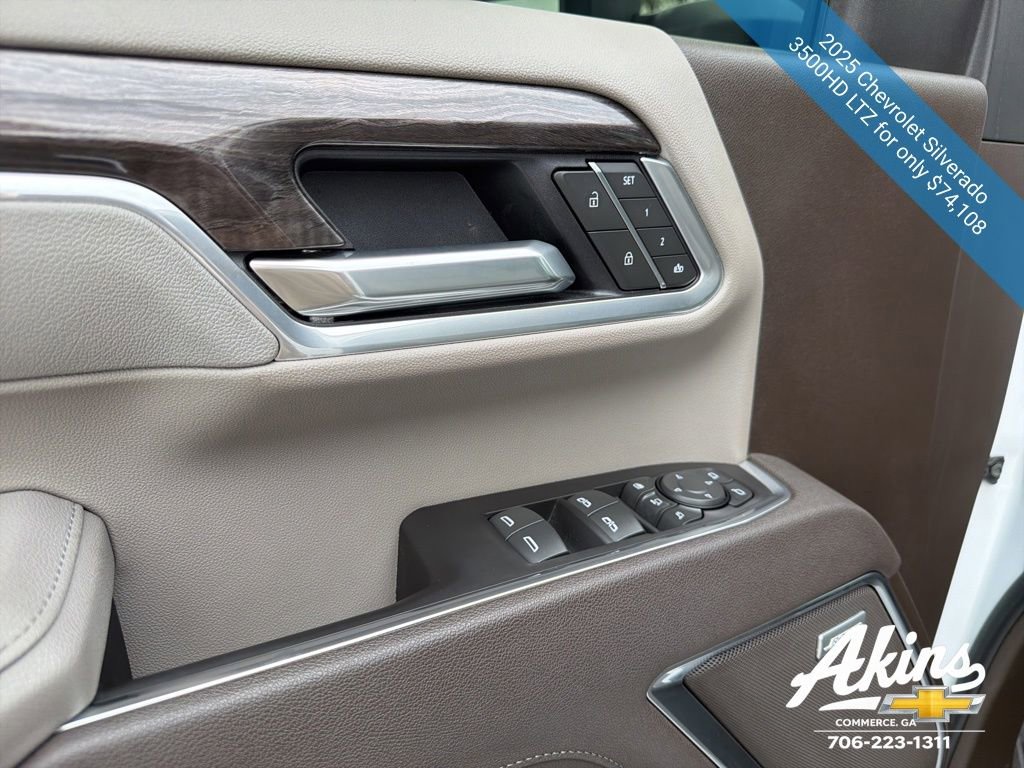 Used 2025 Chevrolet Silverado 3500 LTZ w/ LTZ Premium Package image 18