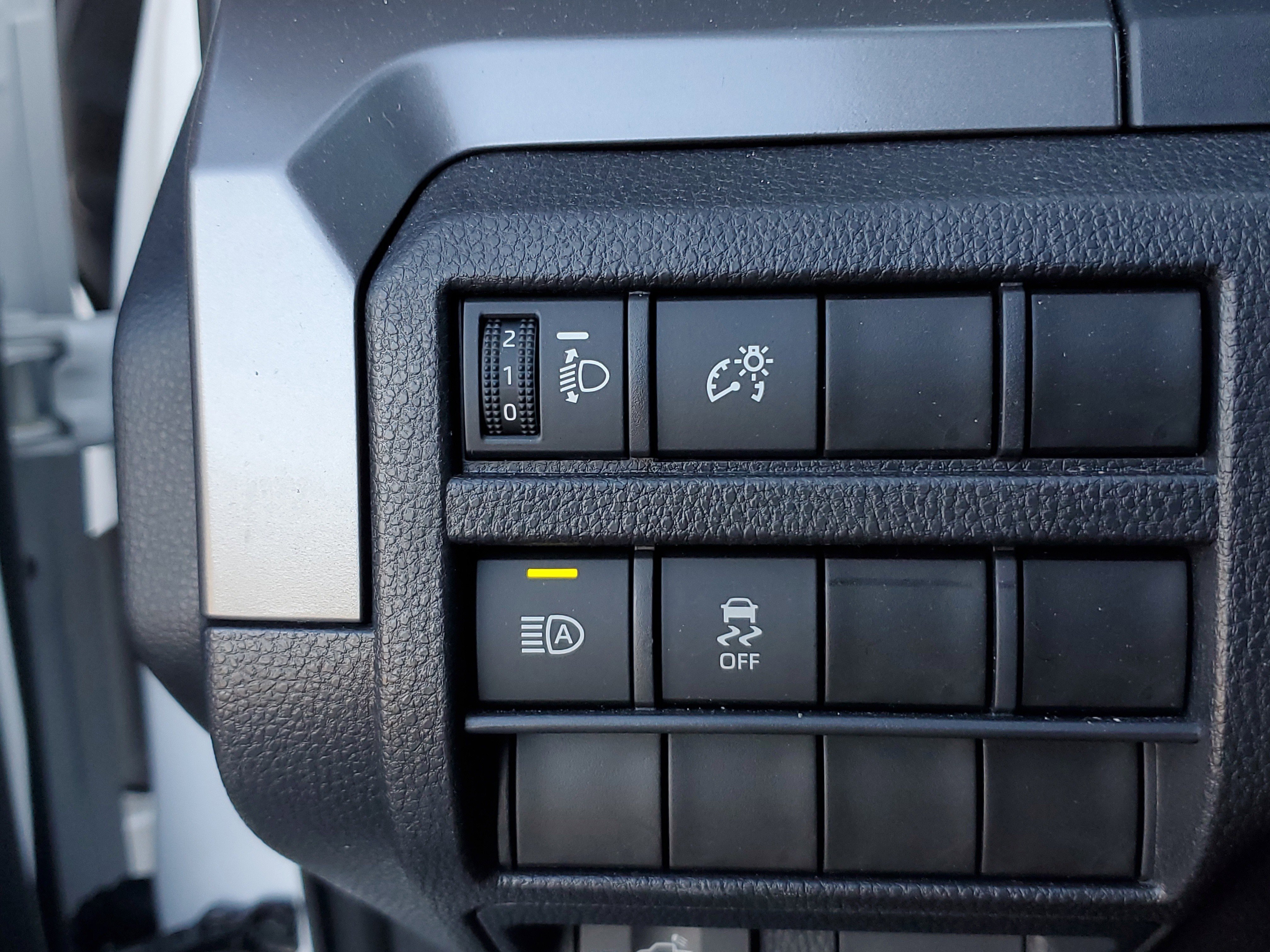 Used 2024 Toyota Tacoma SR5 image 32