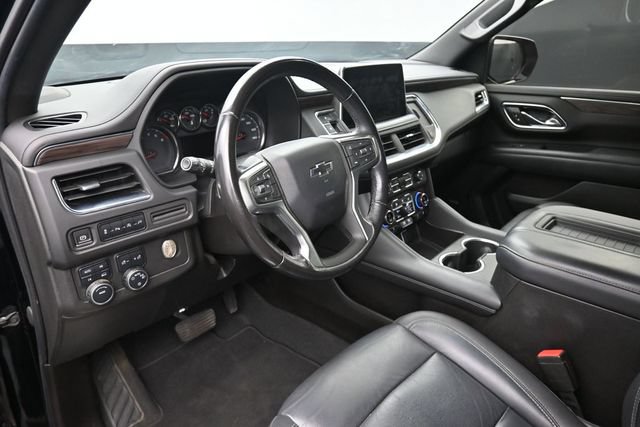 Used 2021 Chevrolet Suburban LT AWD/4WD image 13
