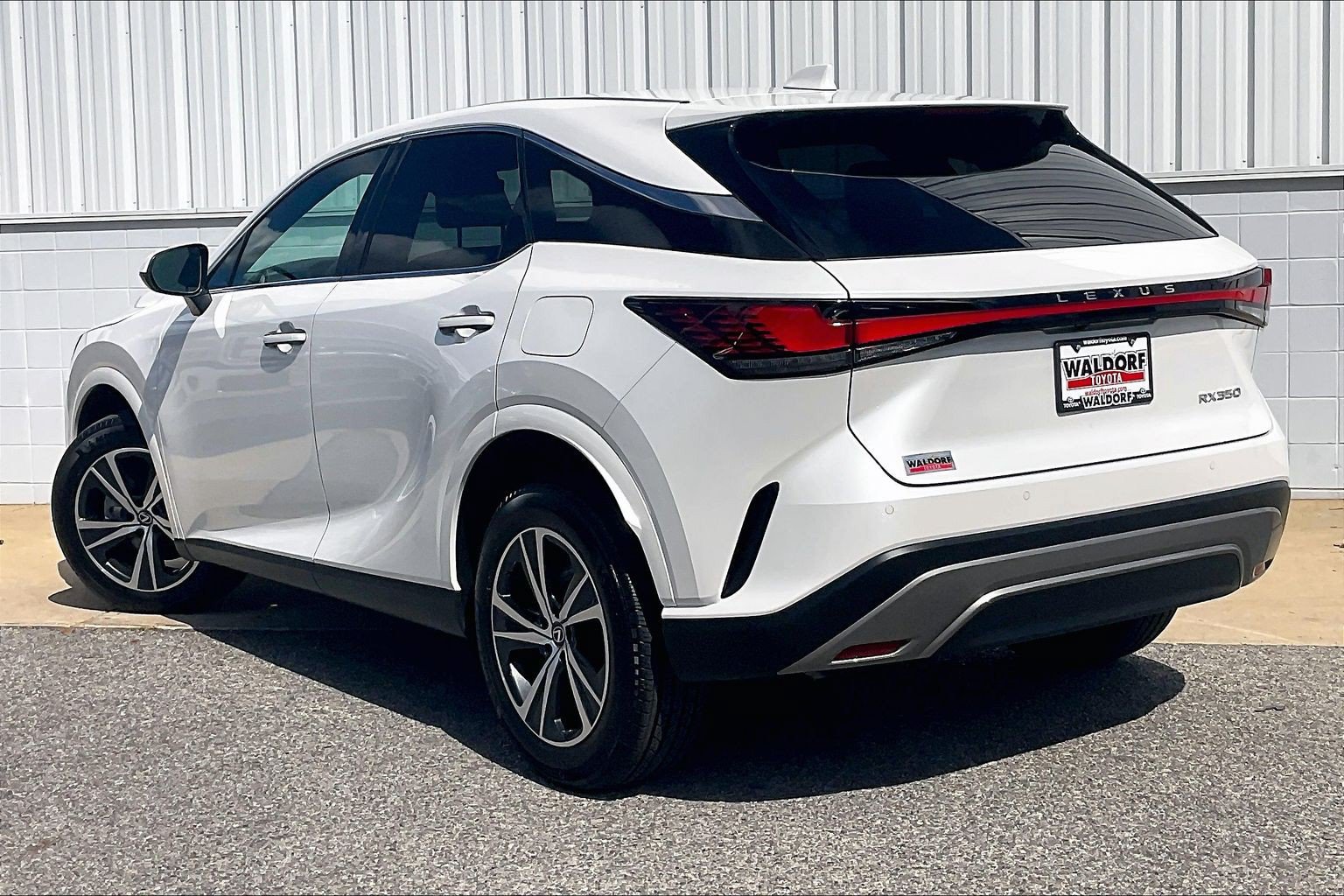 Used 2025 Lexus RX 350 FWD w/ Technology Package image 15