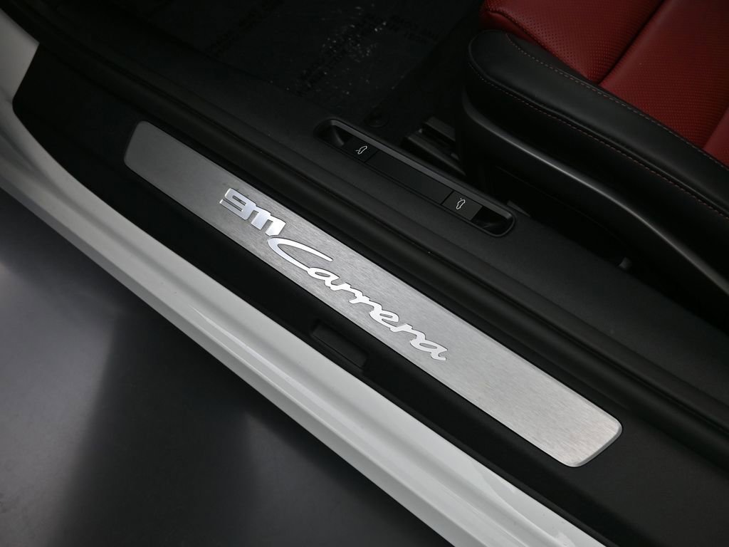 Certified 2023 Porsche 911 Carrera w/ Premium Package image 26