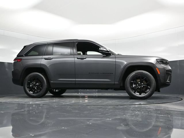 New 2026 Jeep Grand Cherokee Altitude AWD/4WD image 61