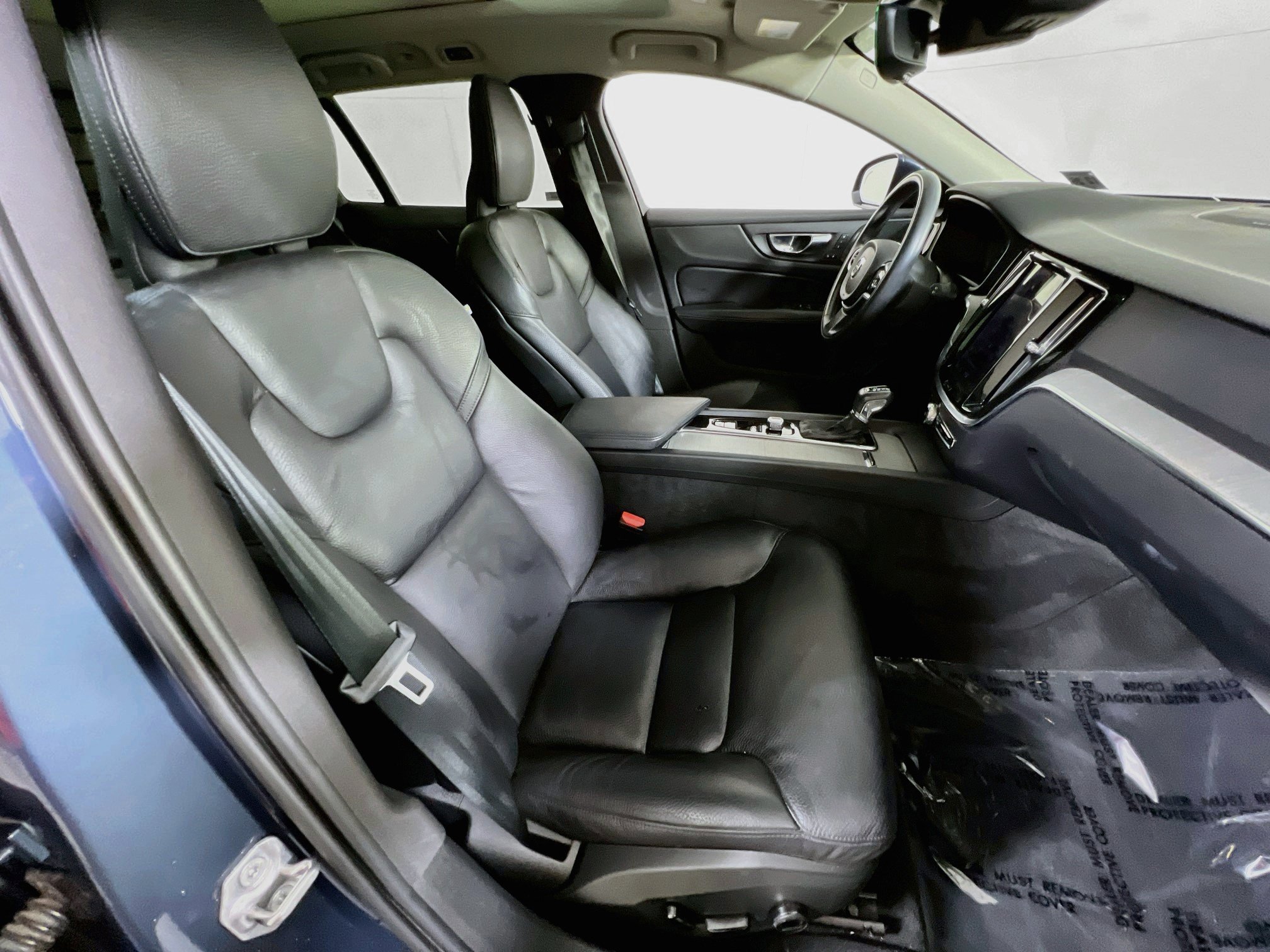 Used 2021 Volvo V60 T5 Cross Country w/ Climate Package AWD/4WD image 29