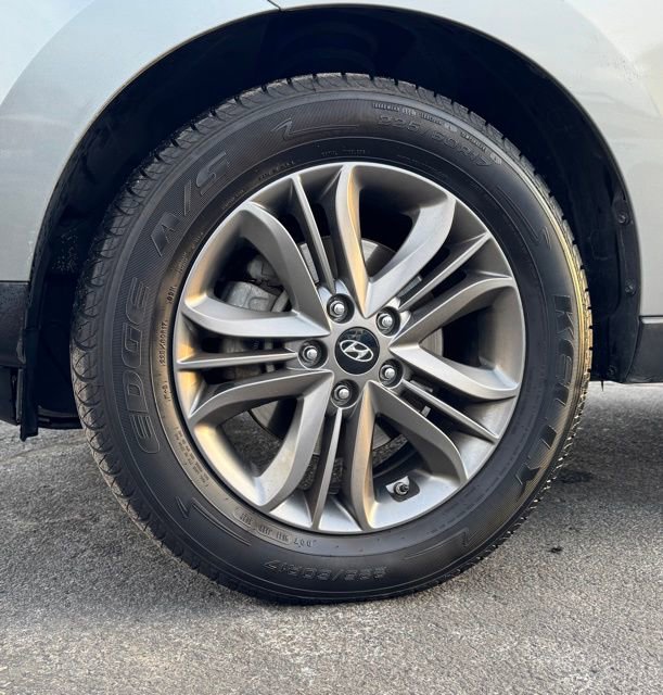 Used 2014 Hyundai Tucson GLS image 31