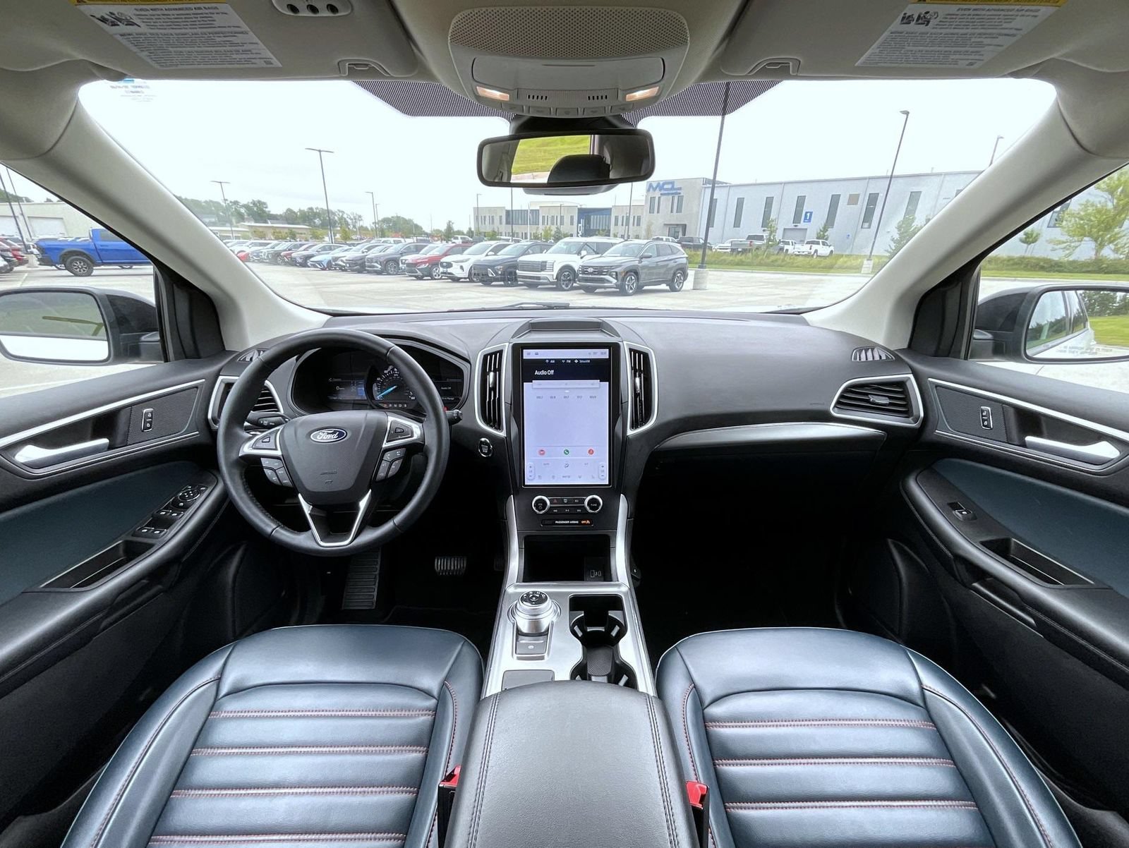 Used 2024 Ford Edge SEL w/ Sport Appearance Package AWD/4WD image 15
