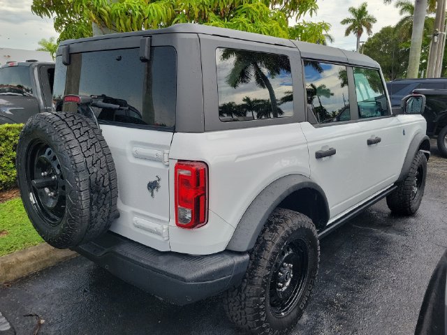 Used 2023 Ford Bronco Black Diamond AWD/4WD image 3