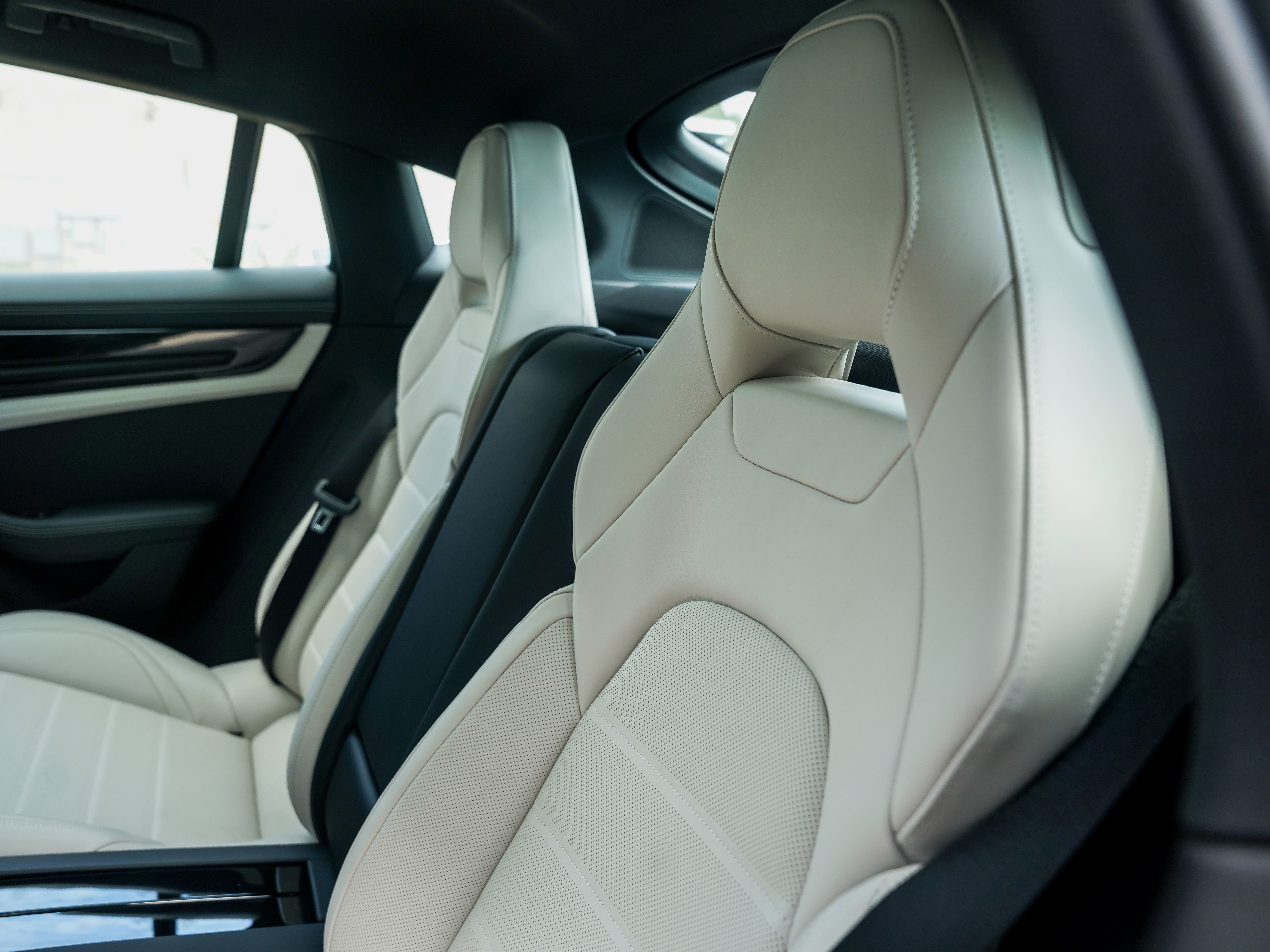 New 2026 Porsche Panamera 4 image 30