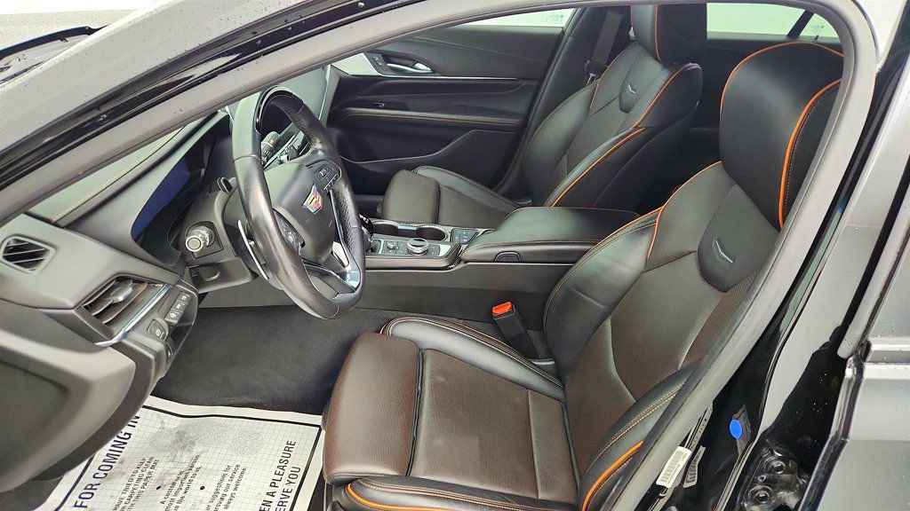 Used 2021 Cadillac CT4 V w/ Technology Package RWD image 20