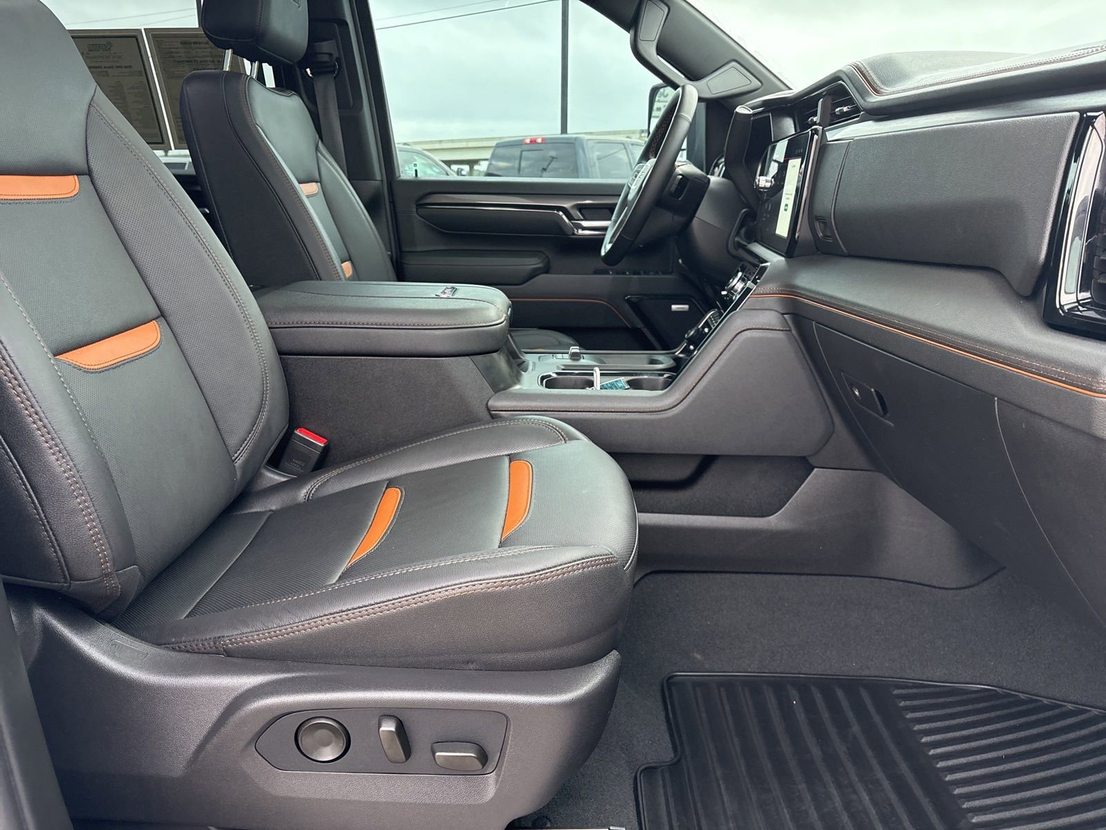 Used 2026 GMC Sierra 2500 AT4 w/ AT4 Premium Plus Package image 20
