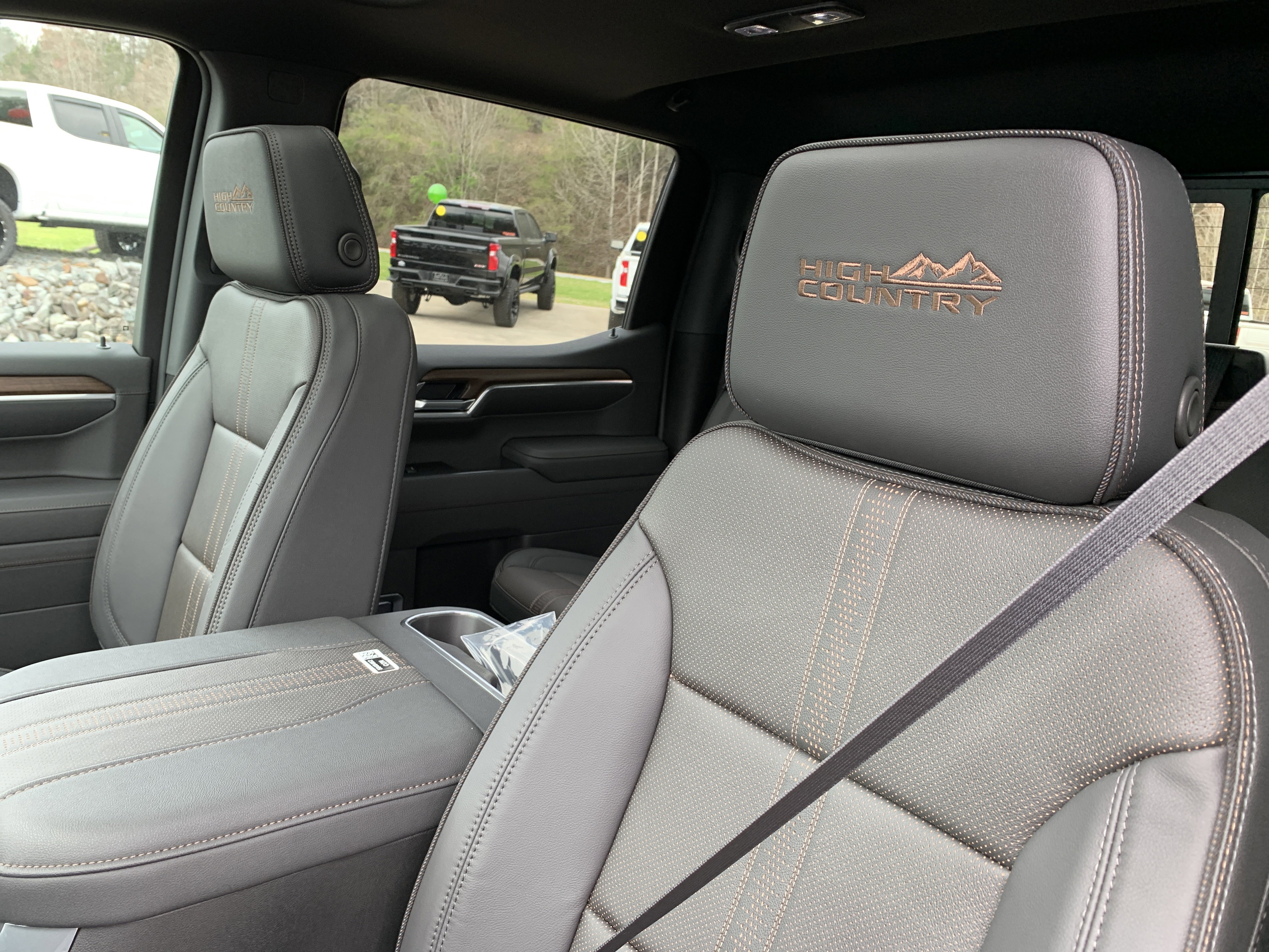 New 2026 Chevrolet Silverado 1500 High Country w/ High Country Premium Package image 17