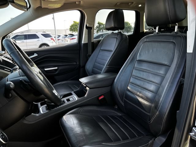 Used 2017 Ford Escape Titanium w/ Equipment Group 301A FWD image 27